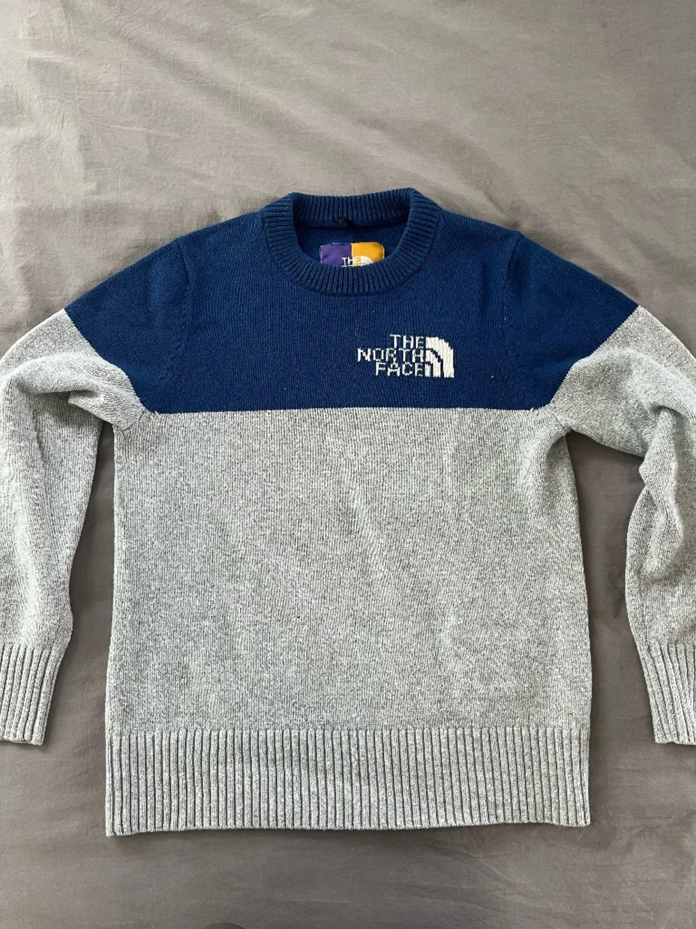 The North Face Men's Crewneck Sweater - RARE